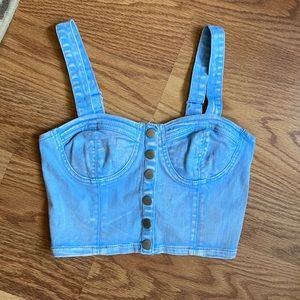 Trendy denim crop top💙